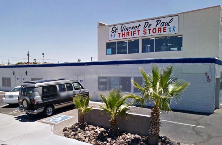 Bullhead City Thrift Store Exterior