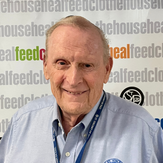 Headshot of Mike Anderson