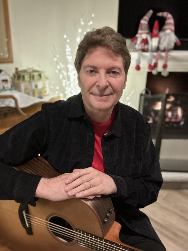 Headshot of musician John Hoben